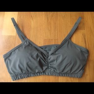 Handful Adjustable Sports Bra, Gunmetal Grey, M